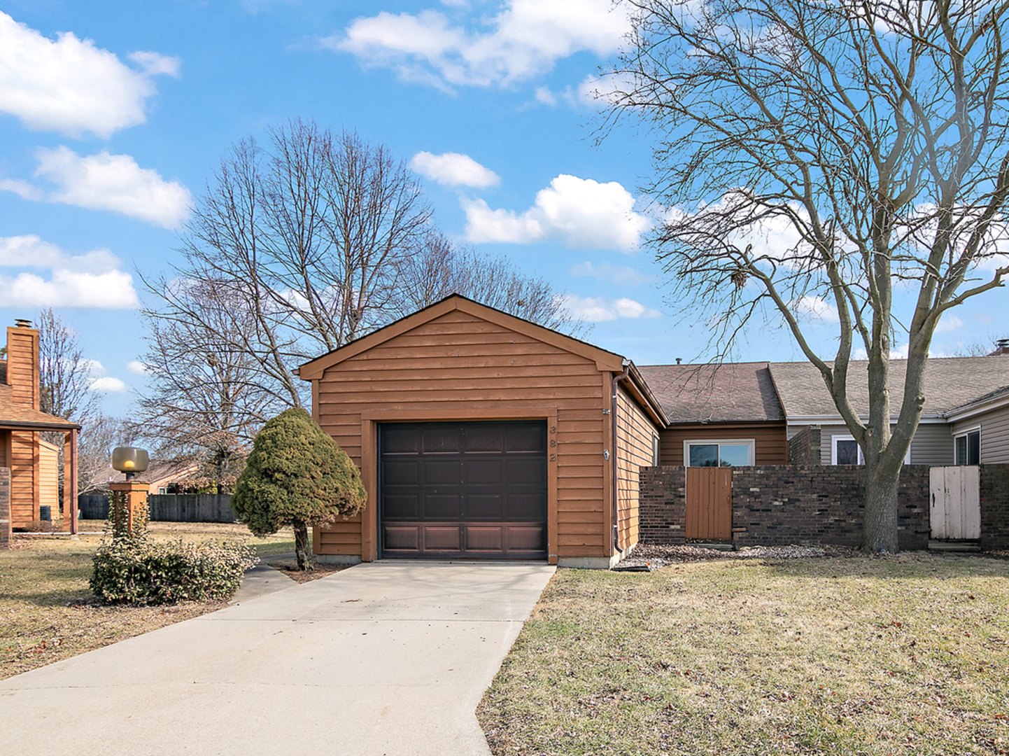 382 Yale Court