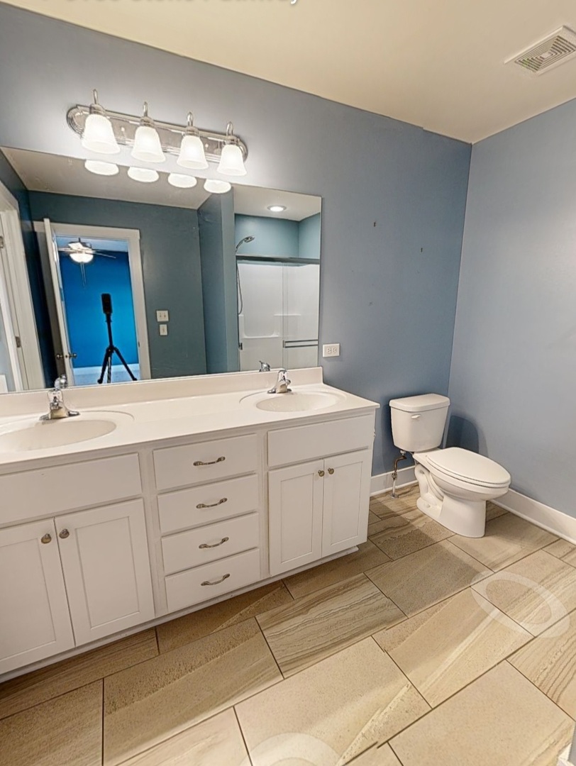 6156 Stone Pathway