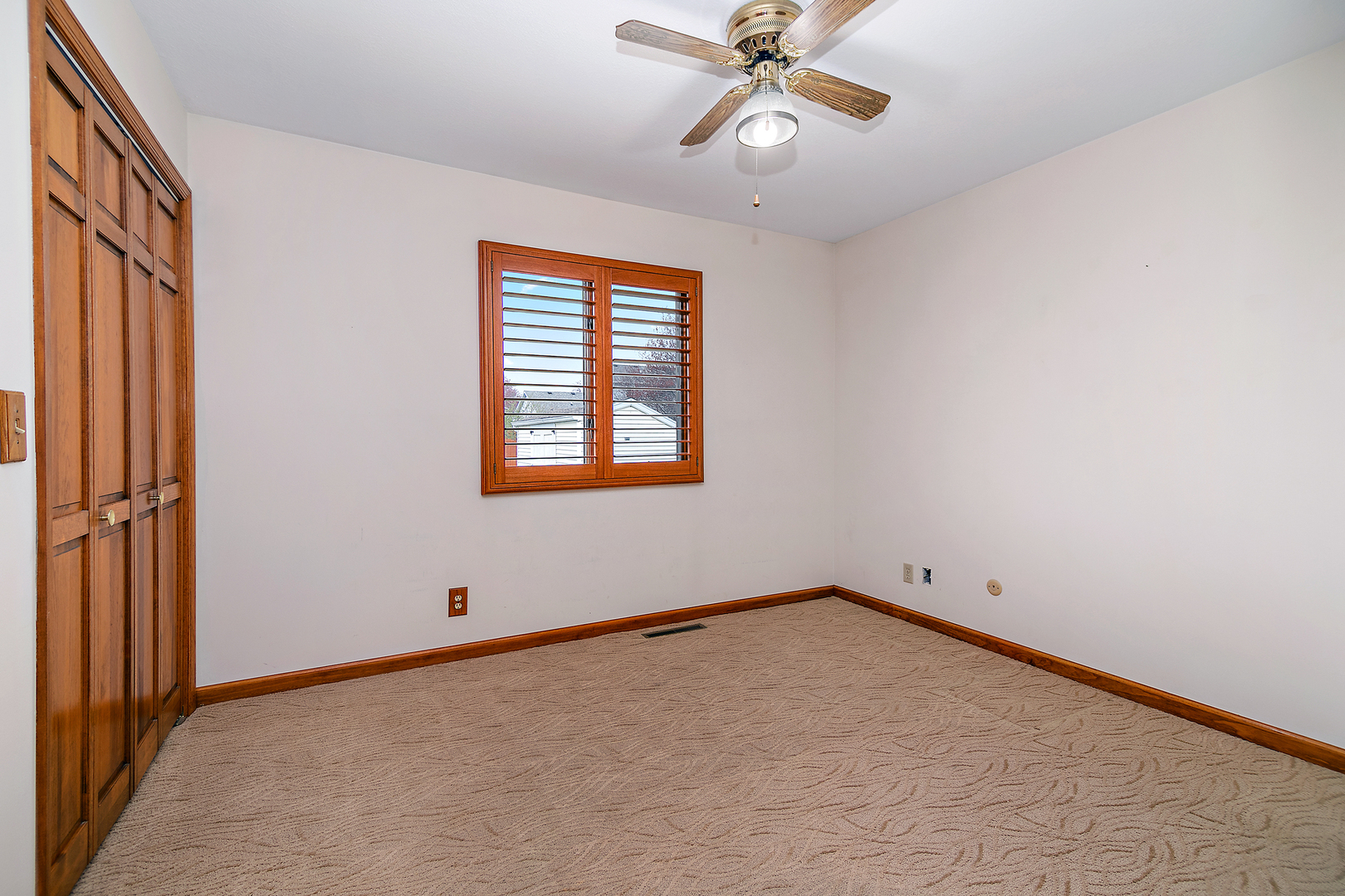 1103 Guinevere Lane