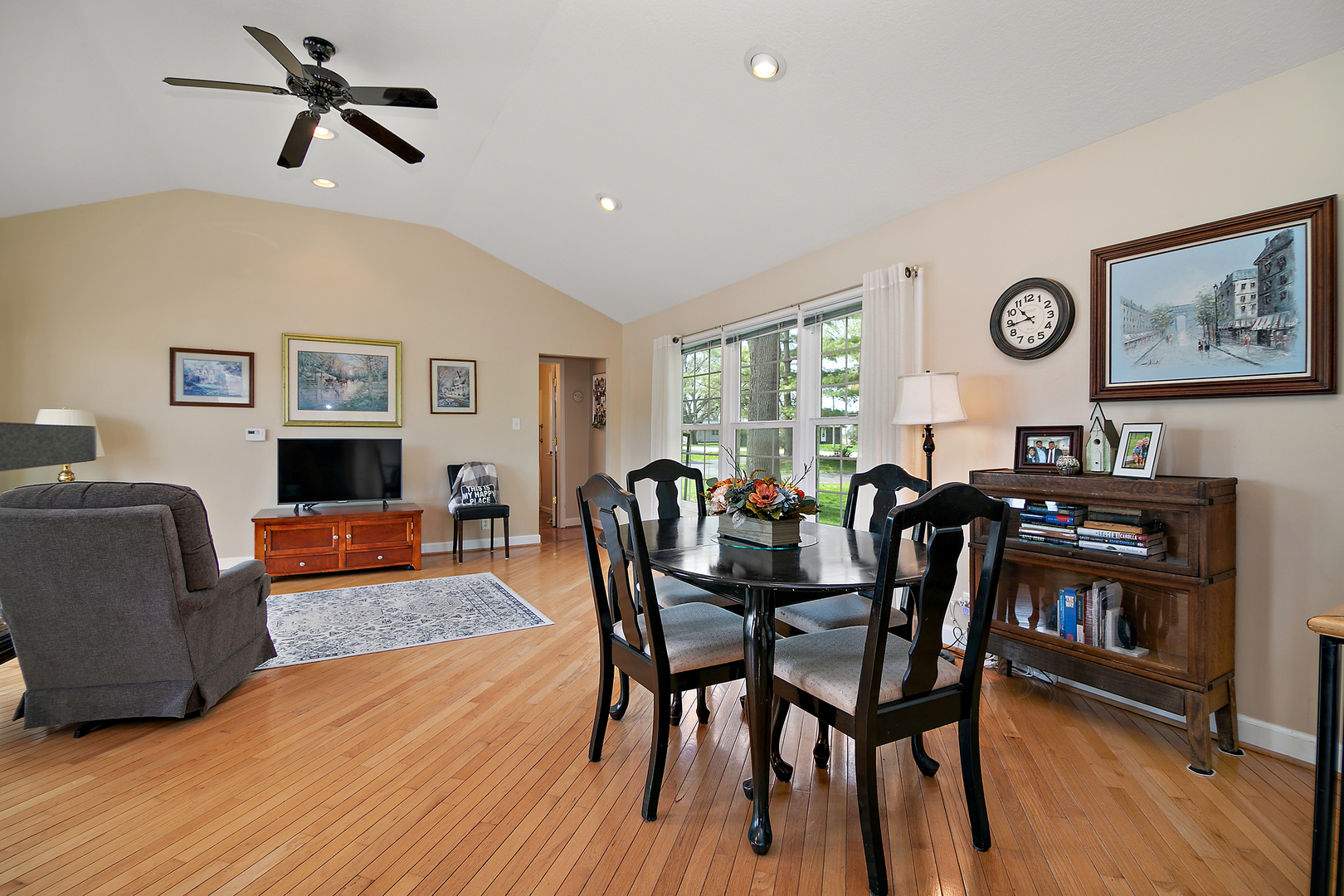 3119 River Road