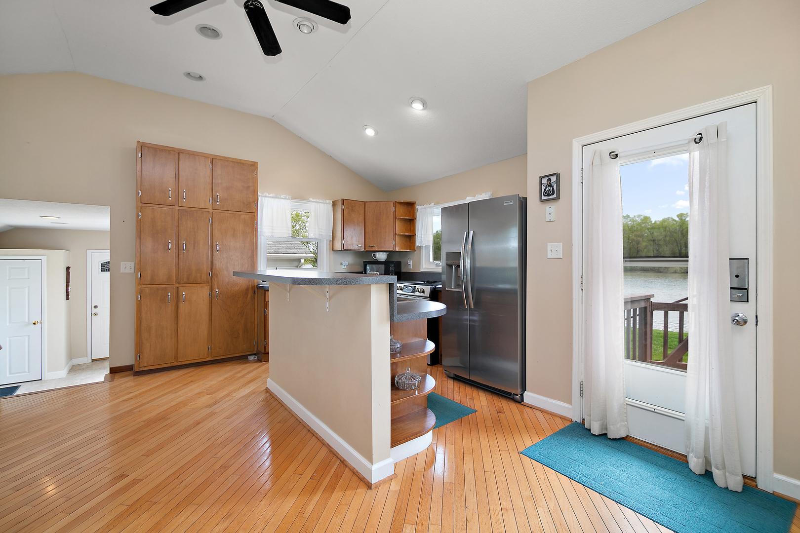 3119 River Road