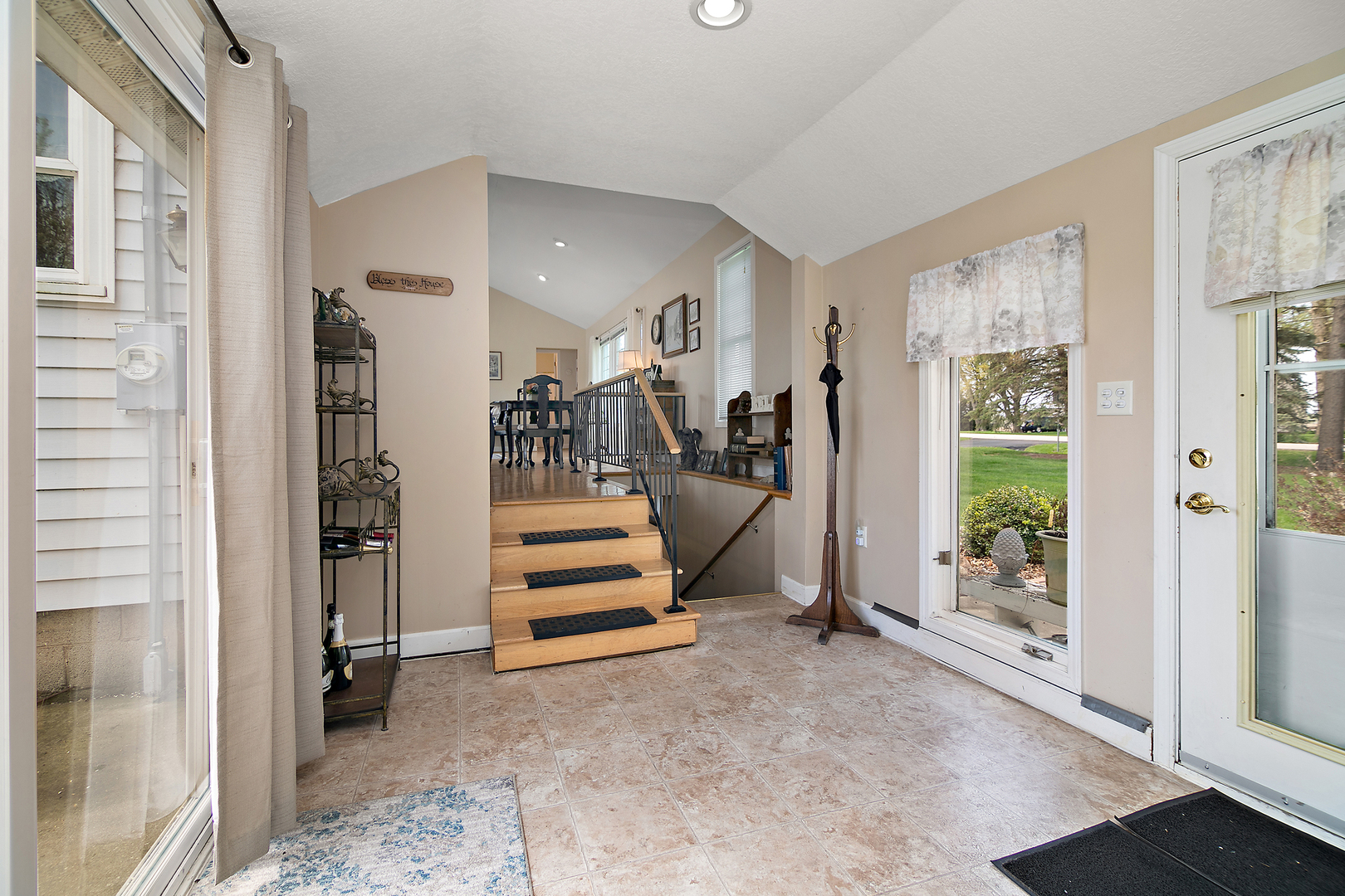 3119 River Road