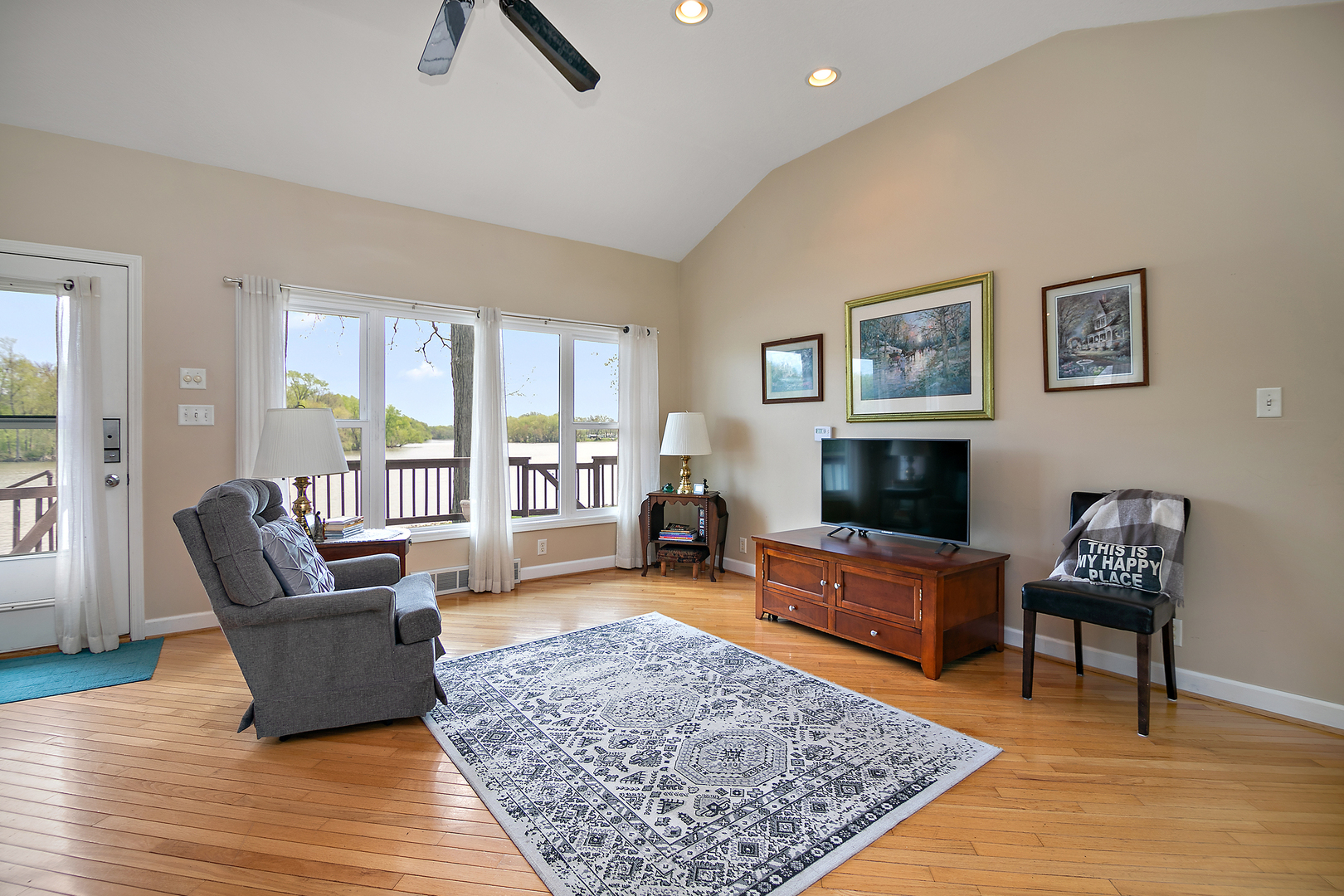 3119 River Road