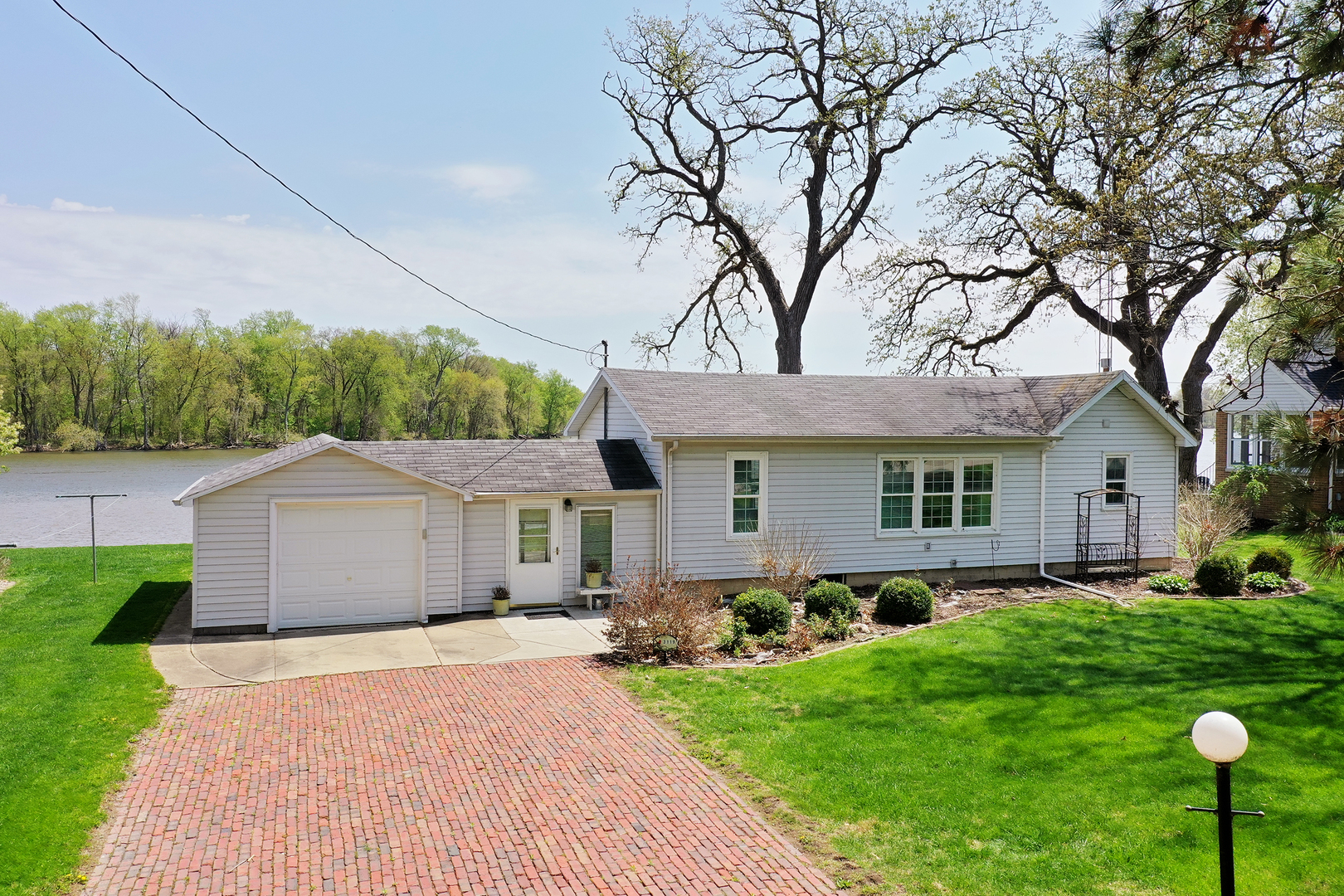 3119 River Road
