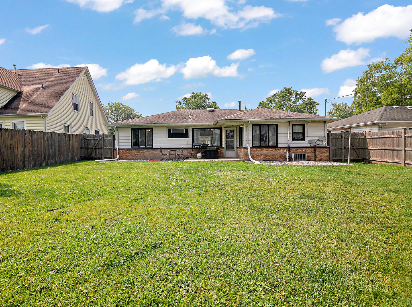 329 W Wood Avenue