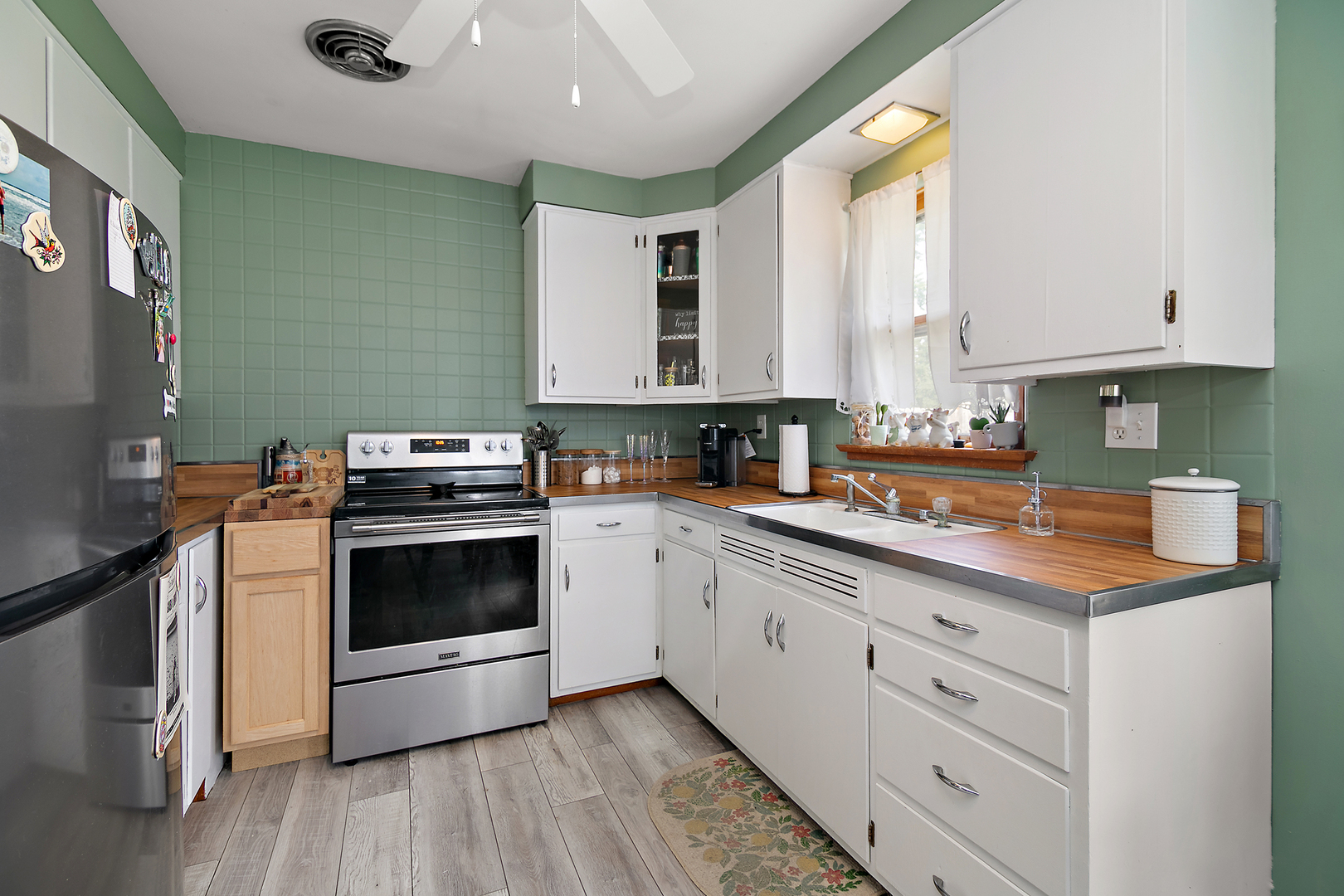 329 W Wood Avenue