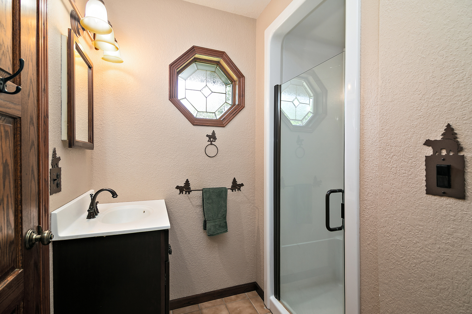 2848 N La Salle Drive