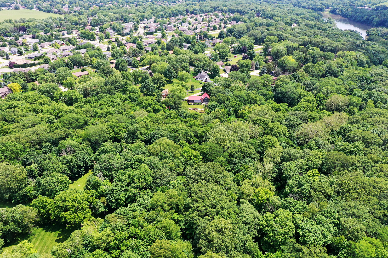 2848 N La Salle Drive