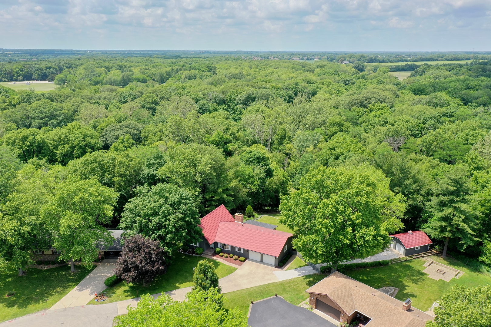 2848 N La Salle Drive