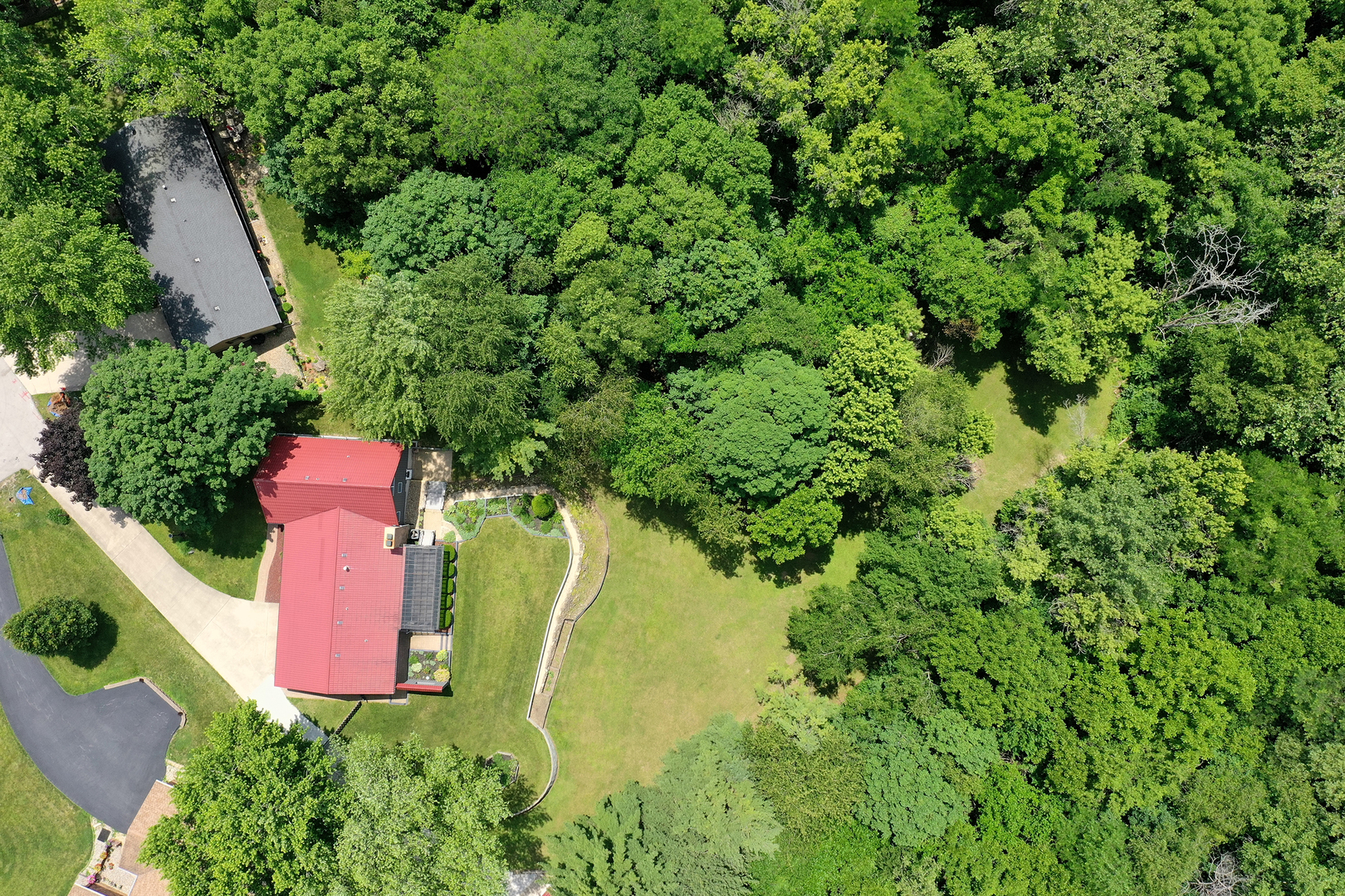 2848 N La Salle Drive