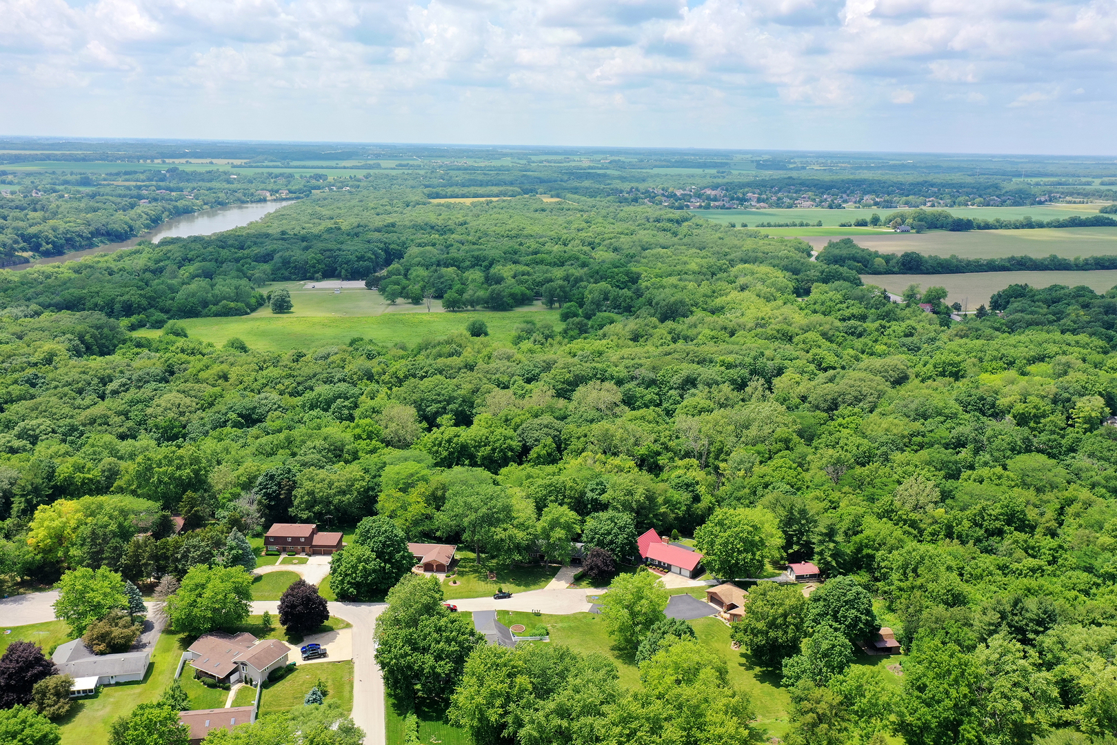 2848 N La Salle Drive