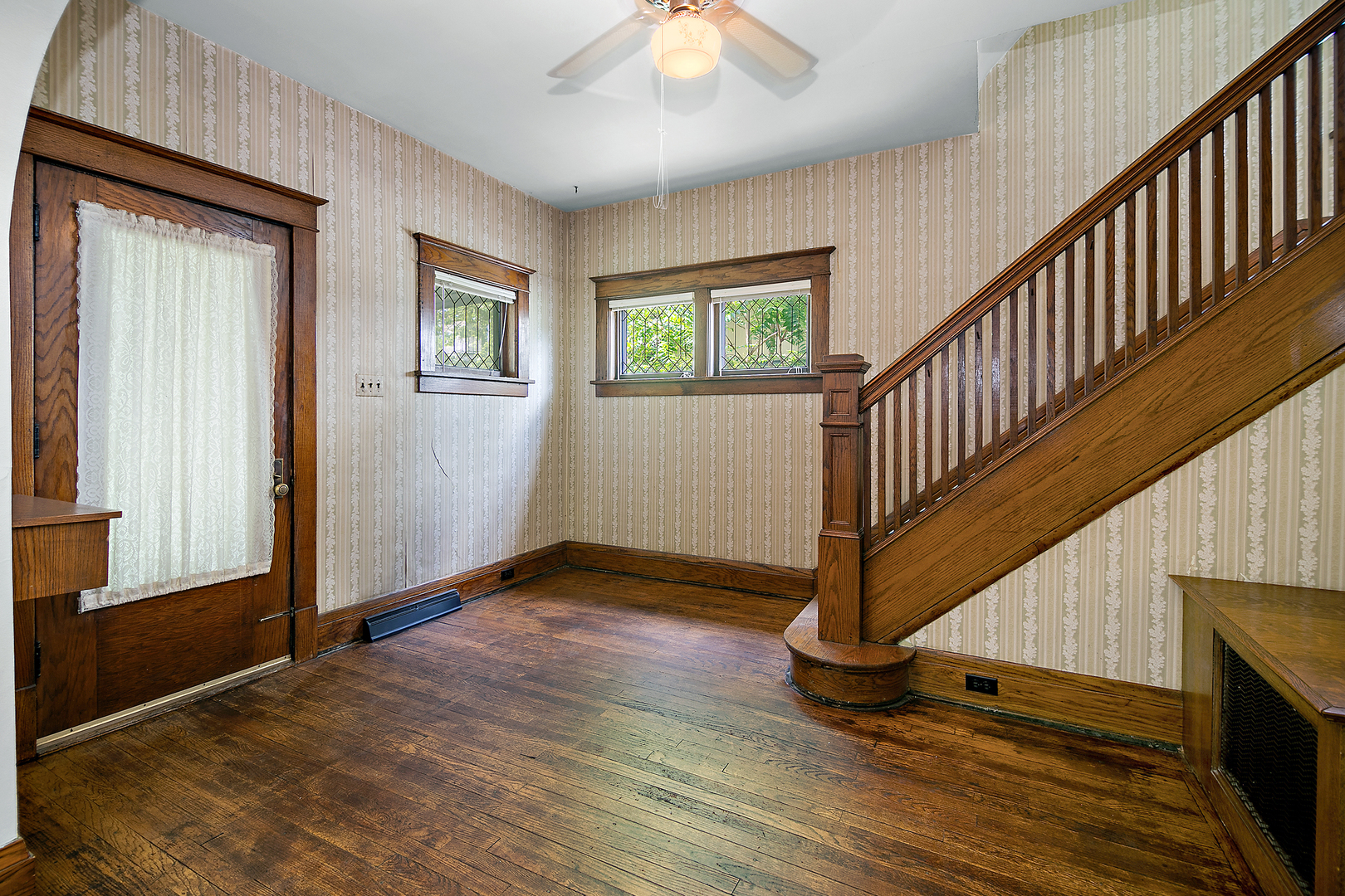 866 S Evergreen Avenue