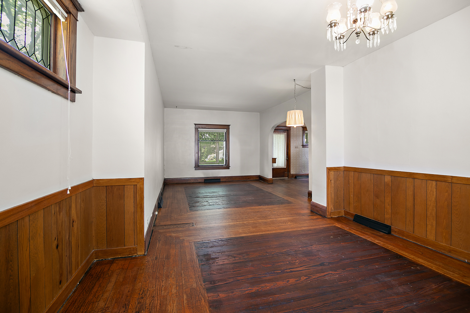866 S Evergreen Avenue