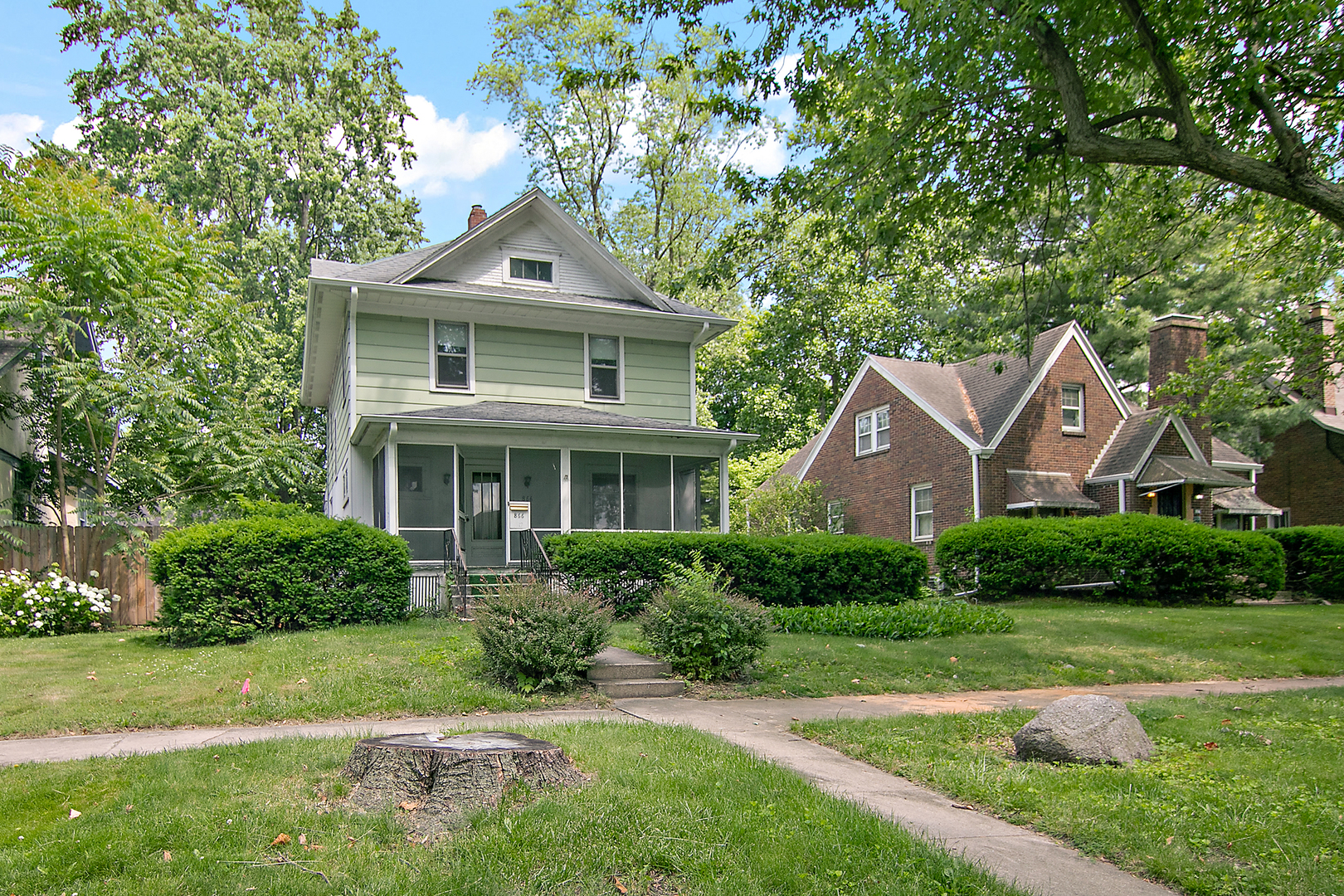 866 S Evergreen Avenue