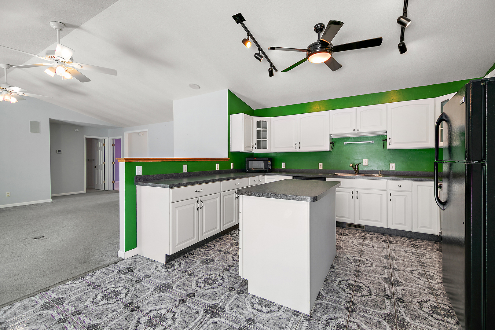 1642 Waterberry Court