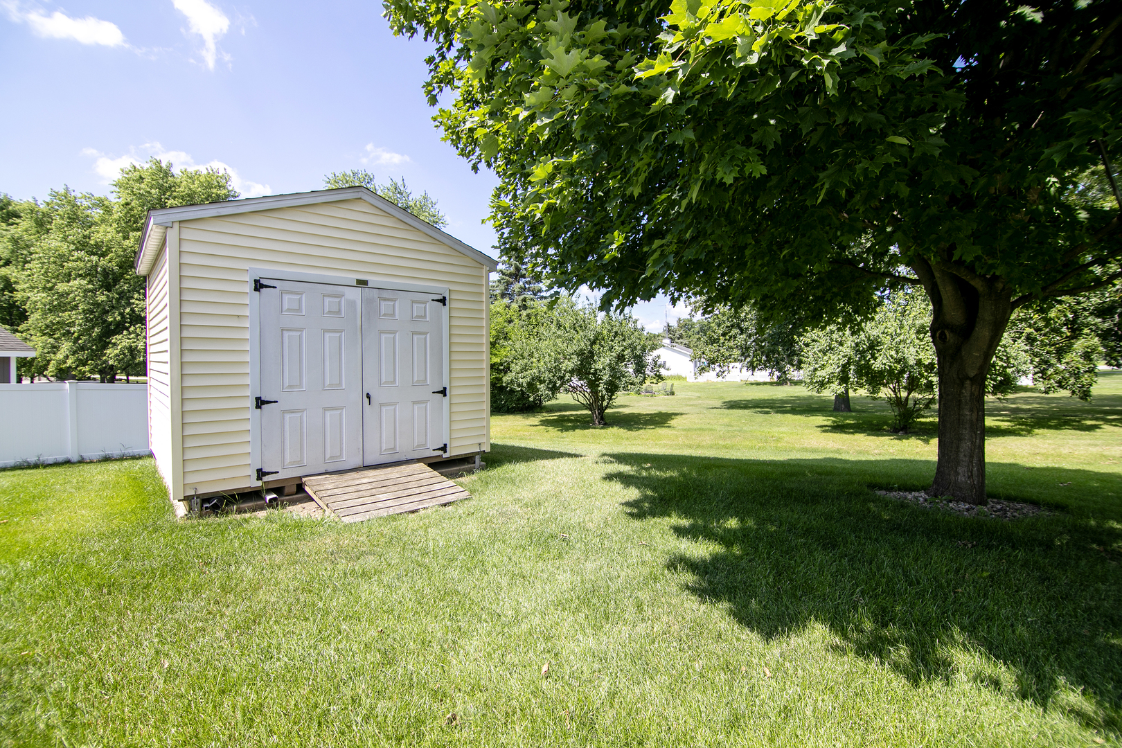 1642 Waterberry Court