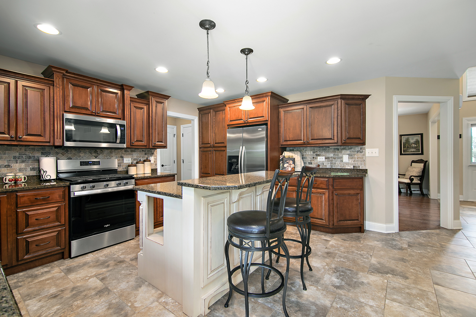 1920 Summerfield Lane