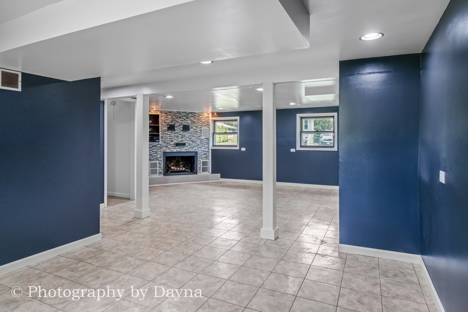 895 Country Club Drive