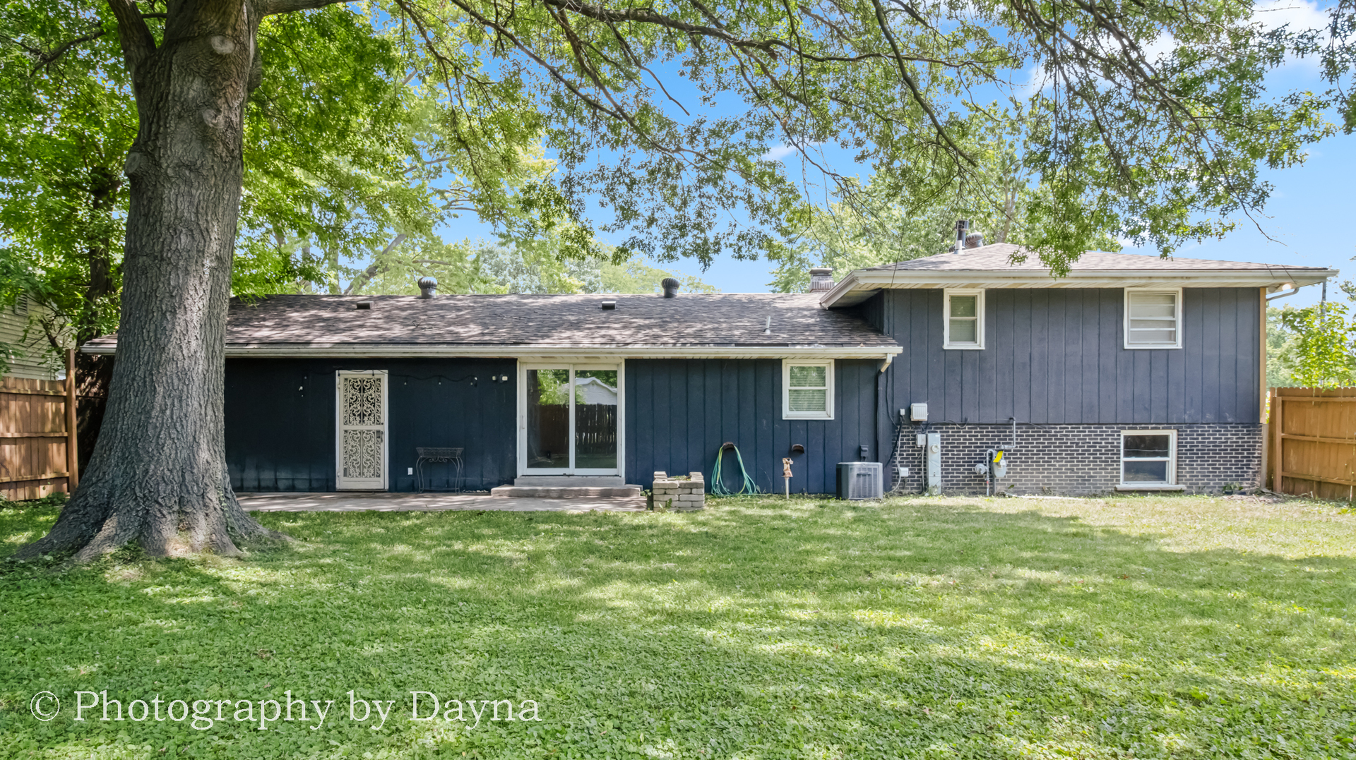 895 Country Club Drive