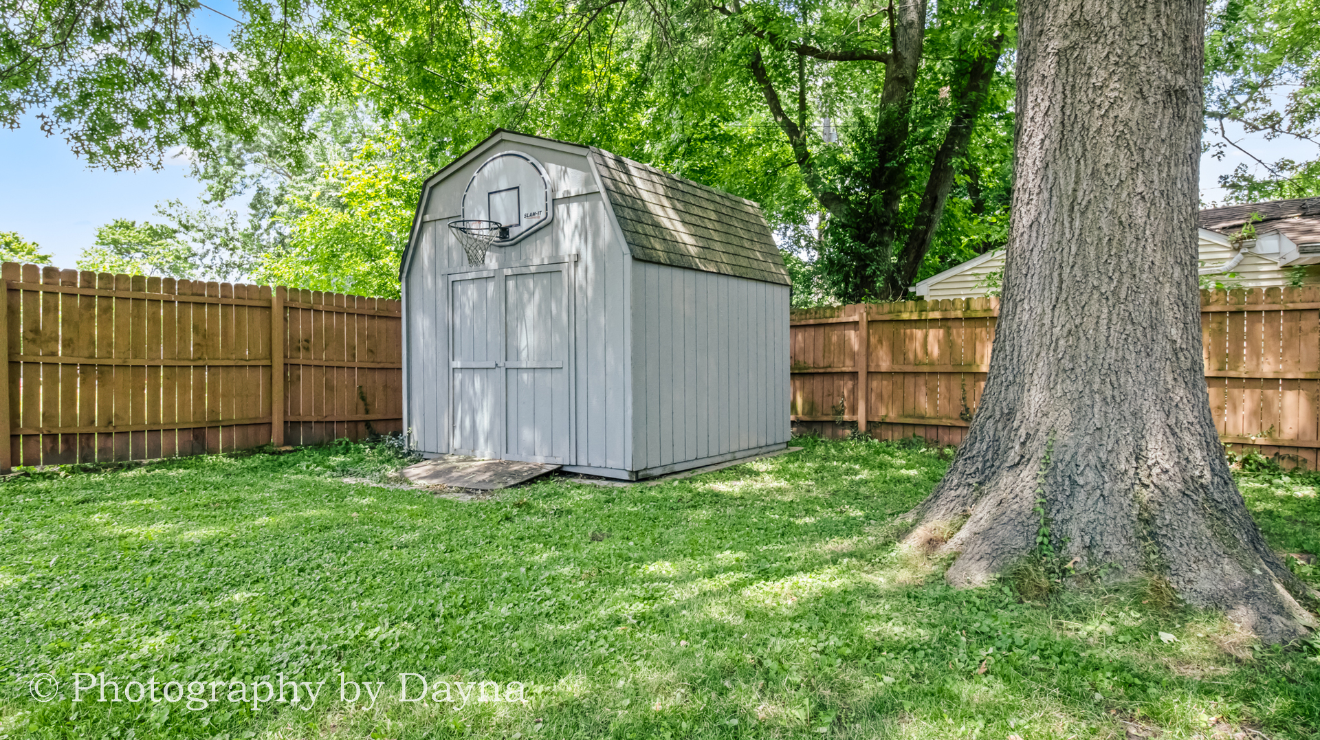 895 Country Club Drive