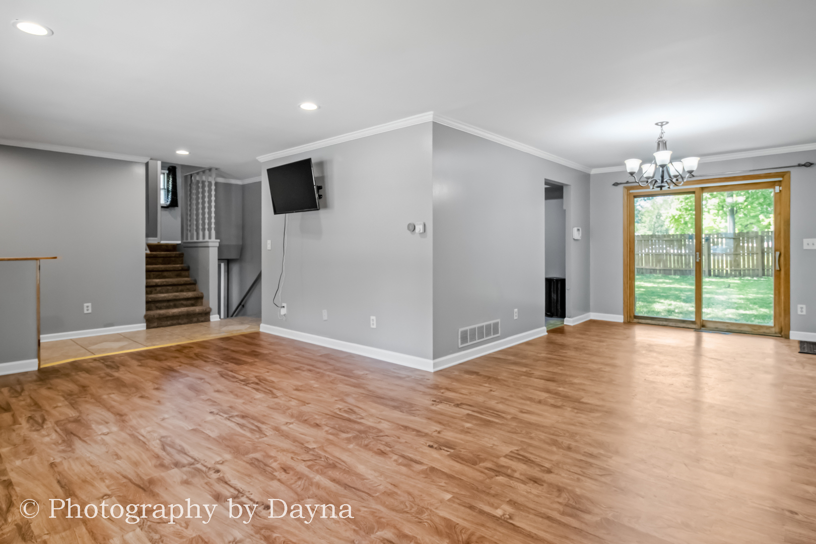 895 Country Club Drive