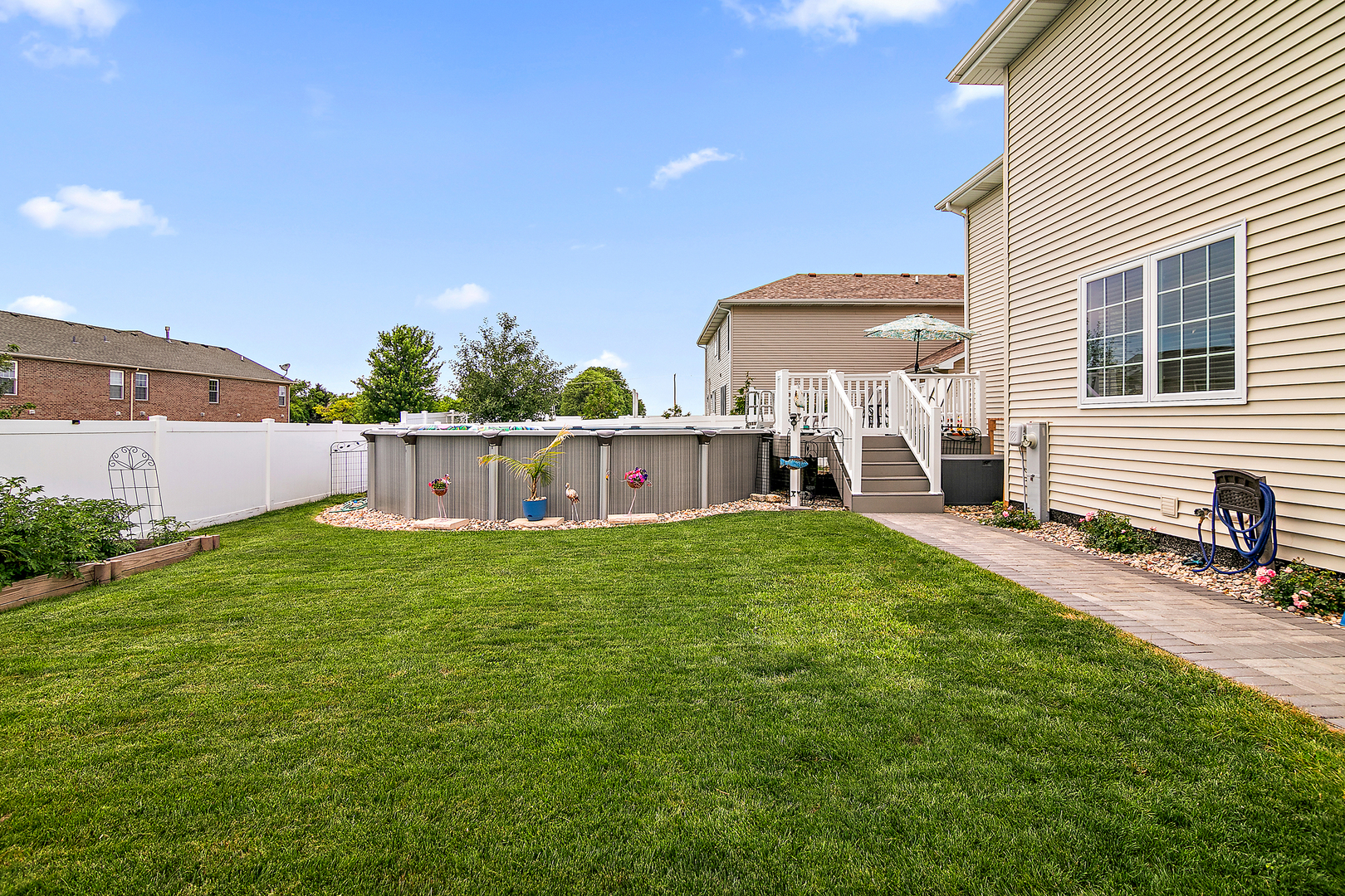 2225 Prairie Chase Drive
