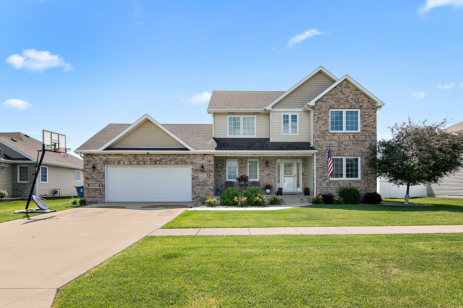 2225 Prairie Chase Drive
