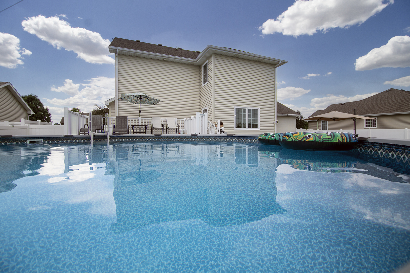 2225 Prairie Chase Drive