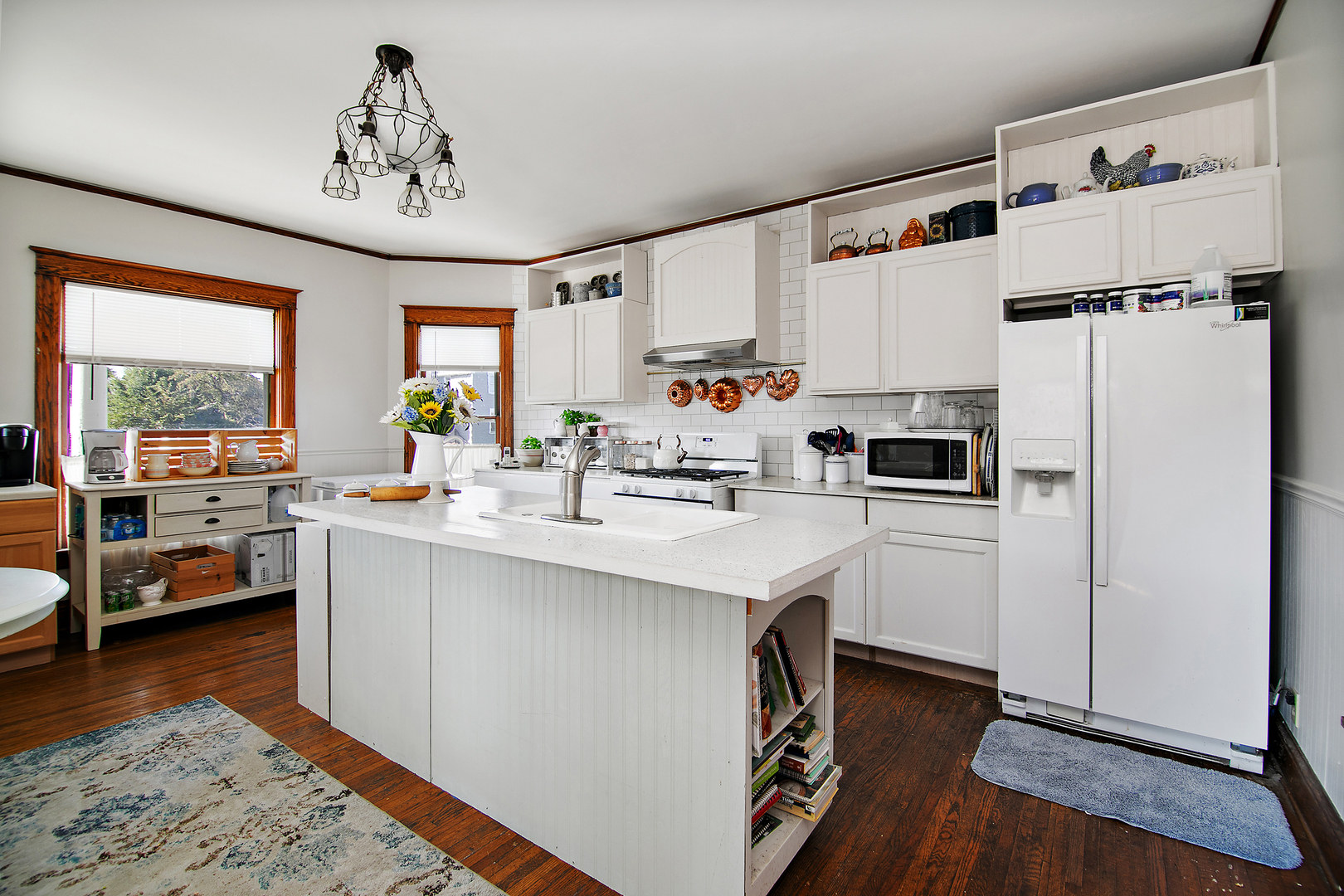 105 W Dorion Street