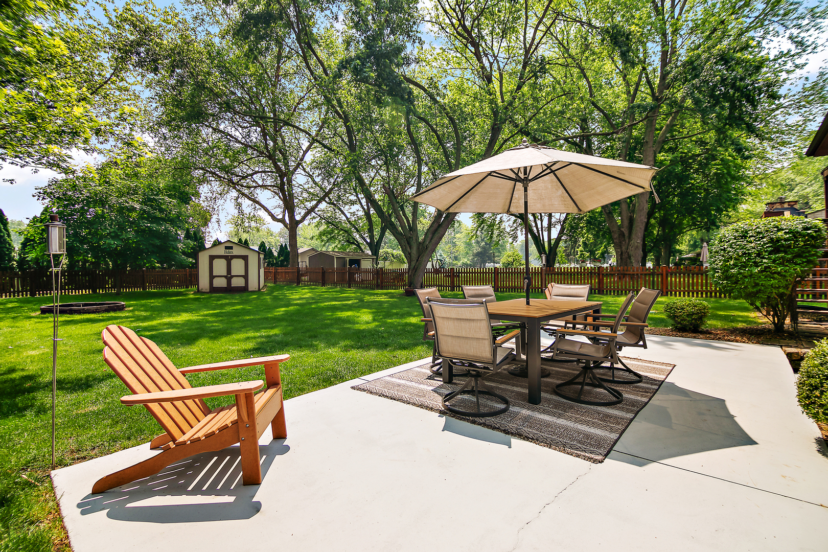 5844 Muriel Lane