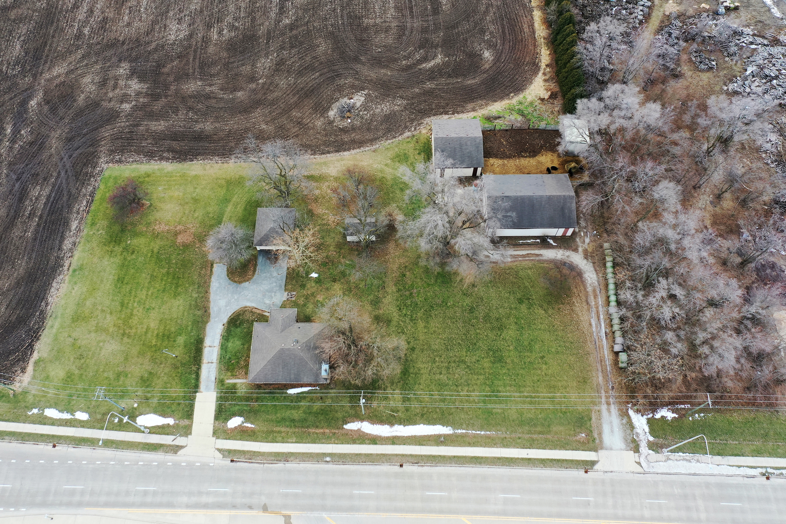 1296 E Bourbonnais Parkway