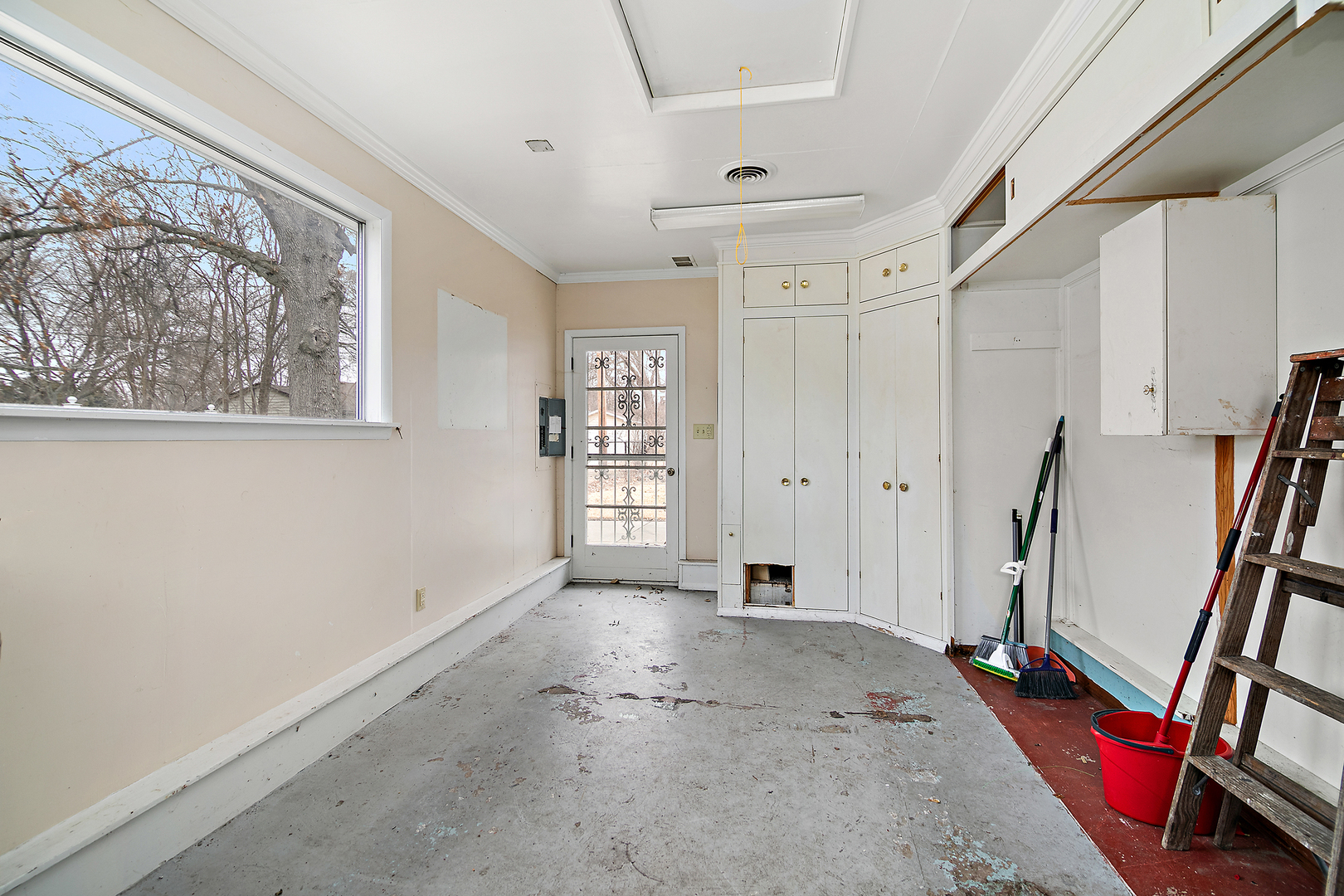 600 E Mulberry Street