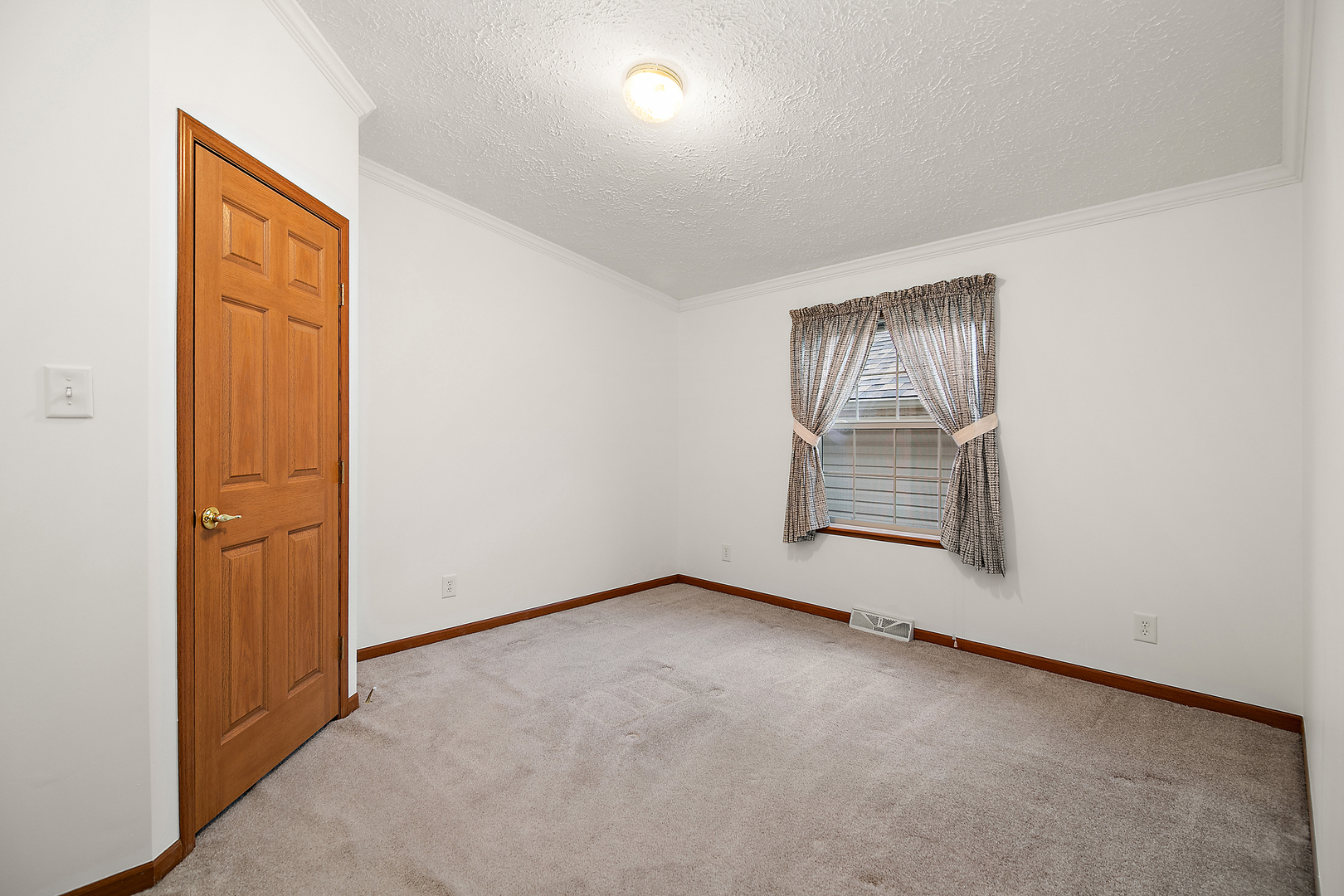 848 Aspen Drive