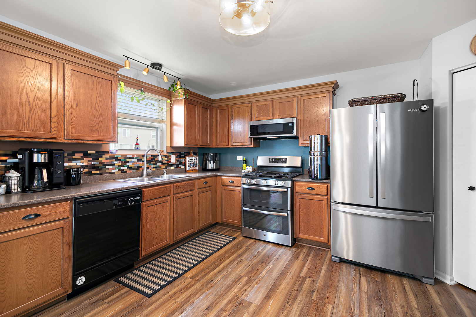 2256 Swallowtail Street