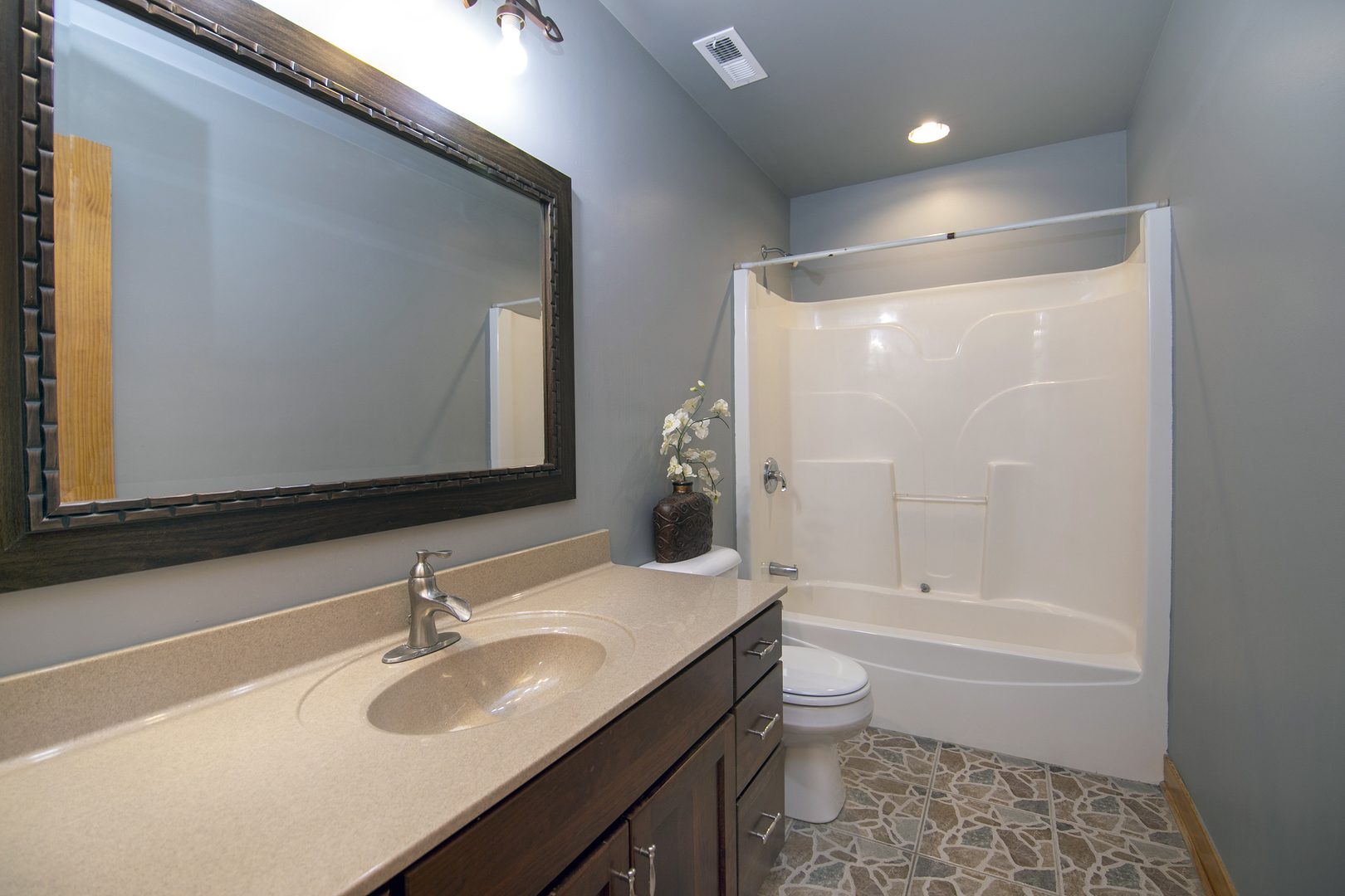 1123 Meadow Path