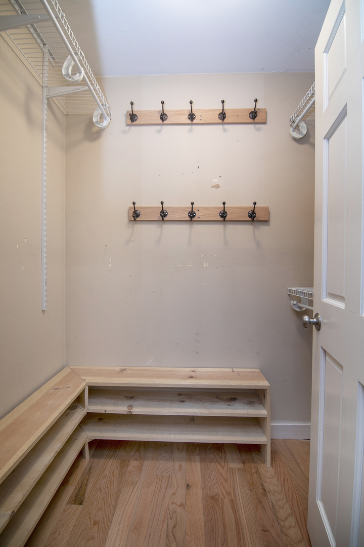 1123 Meadow Path