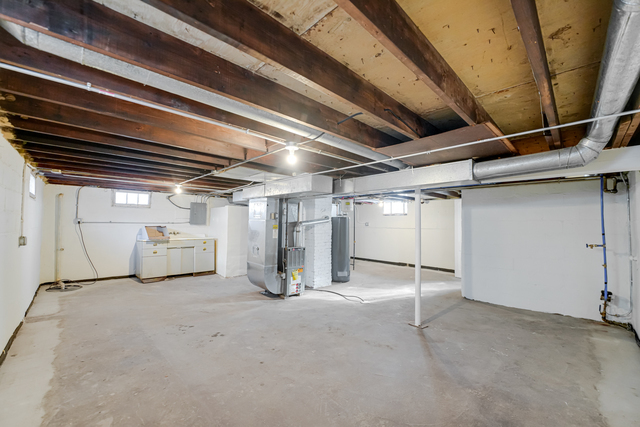 1376 LENNINGTON Circle