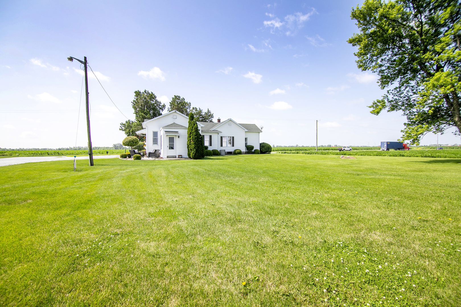 2359 E 5000n Road