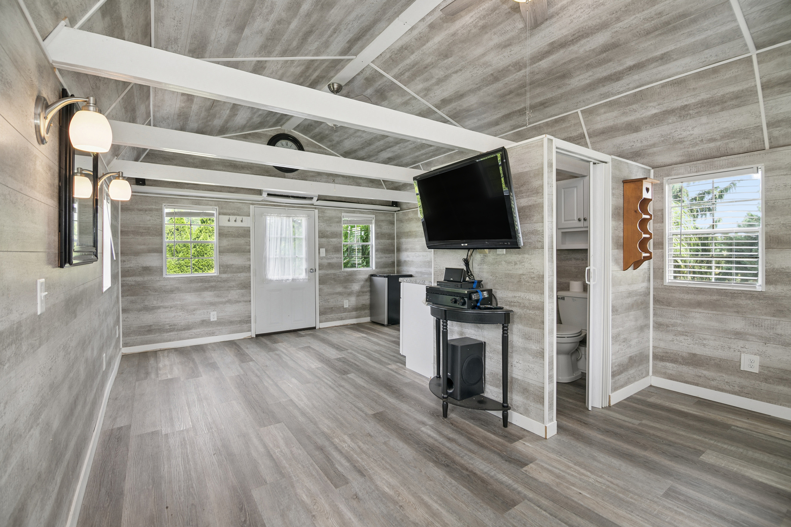 6229 Darline Drive