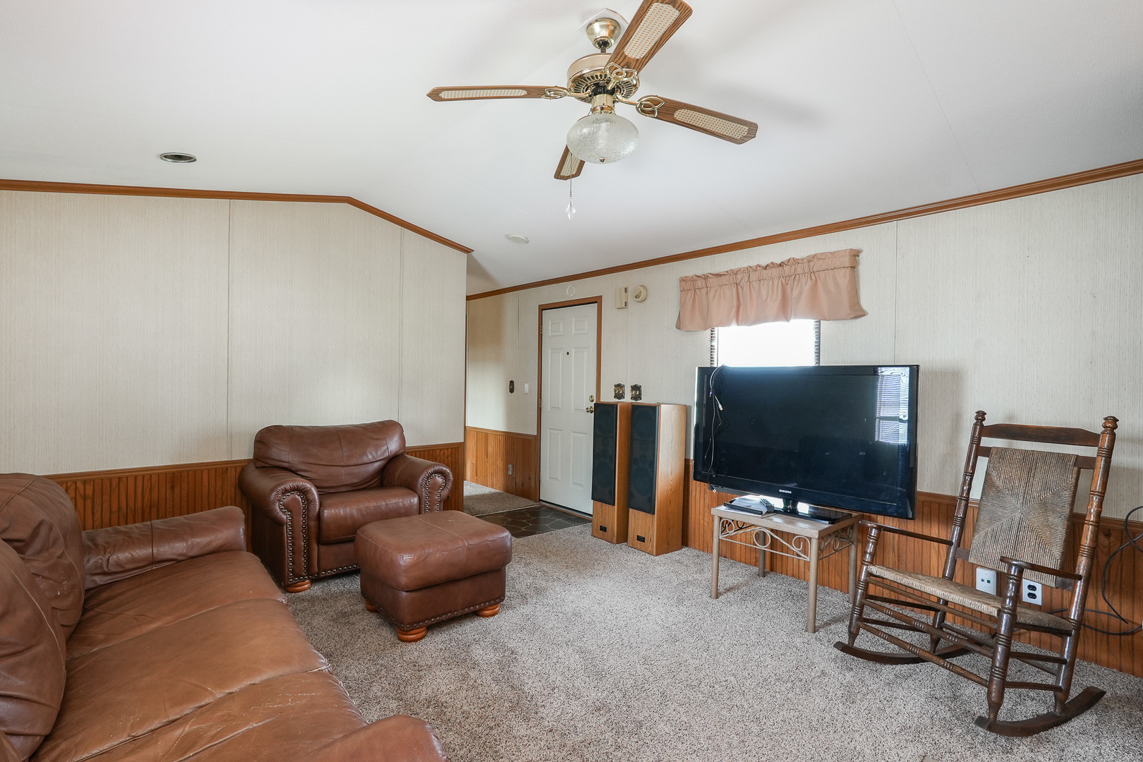 16 Maple Ridge Park