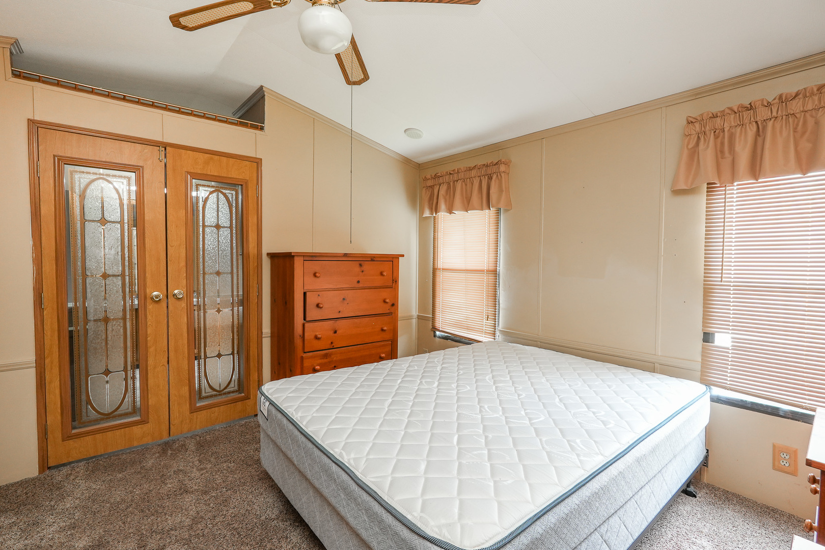 16 Maple Ridge Park