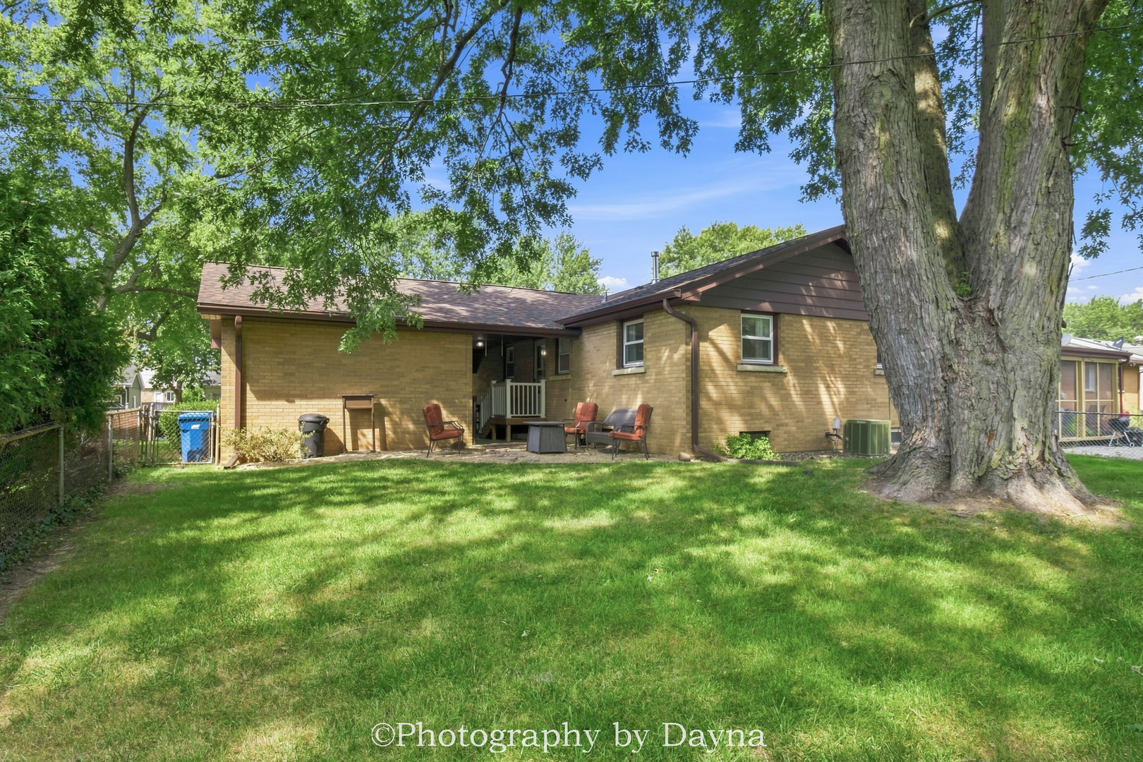 254 W Country Court