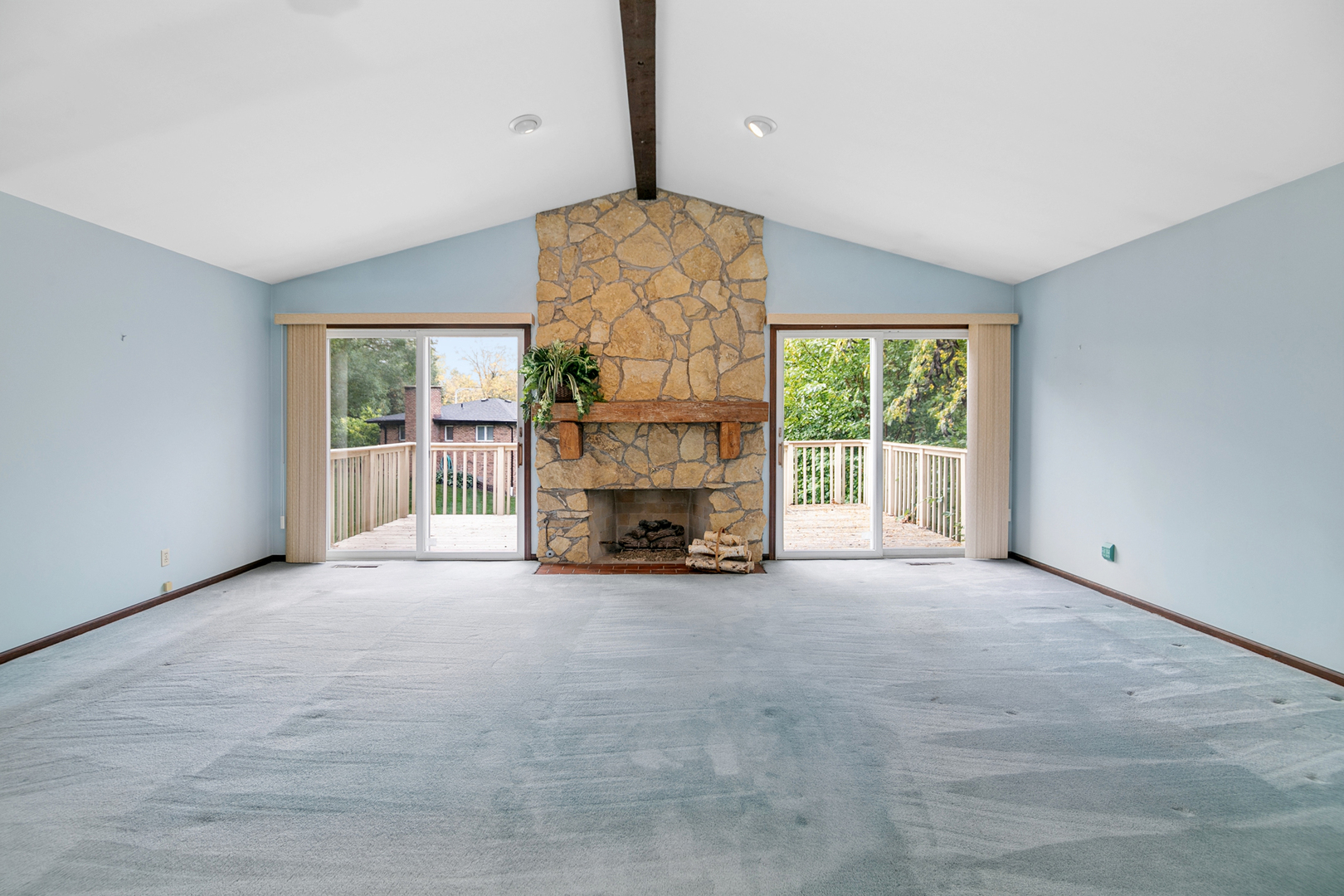 25 Briarcliff Lane