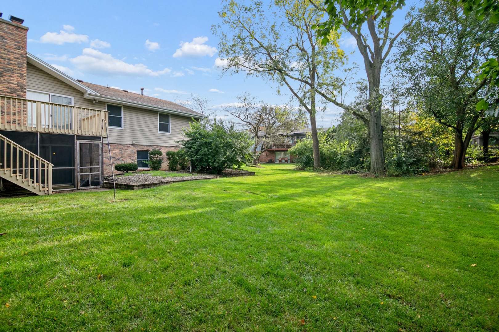 25 Briarcliff Lane