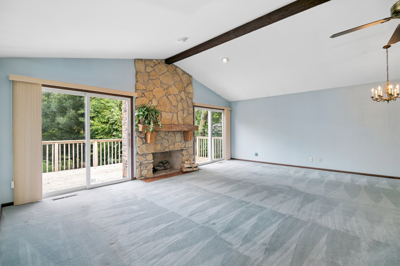 25 Briarcliff Lane