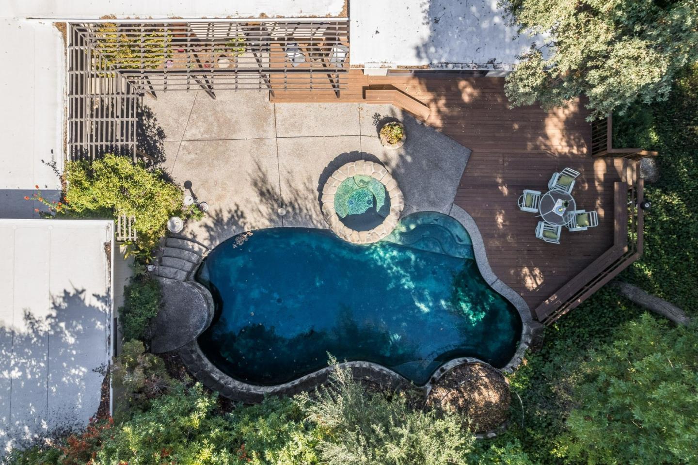 15 Clifton AVE