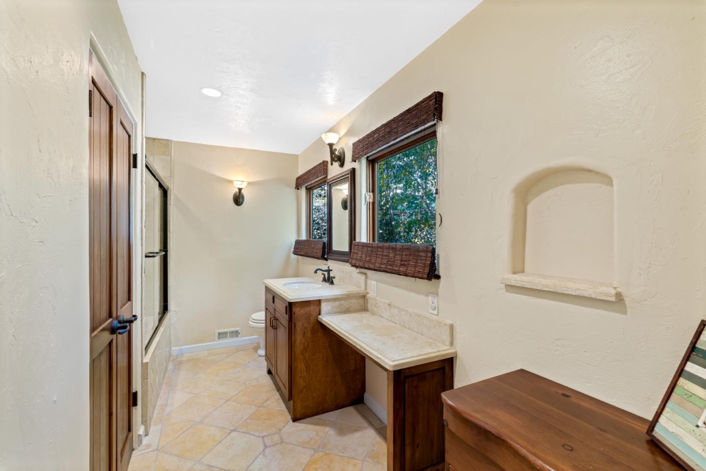 3 SW Monte Verde & 13th Avenue