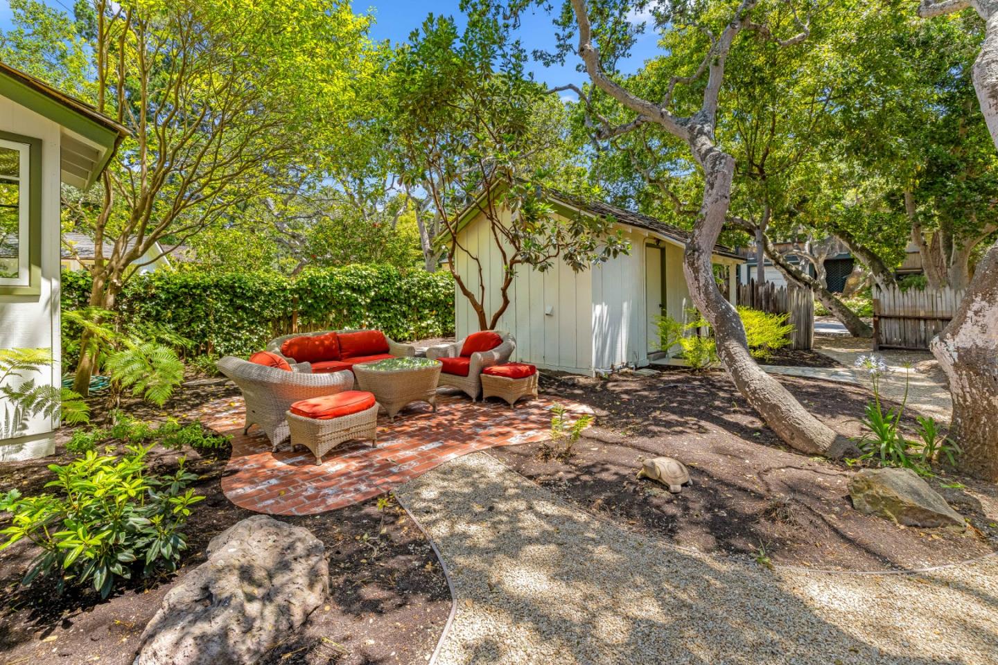 3 SW Monte Verde & 13th Avenue