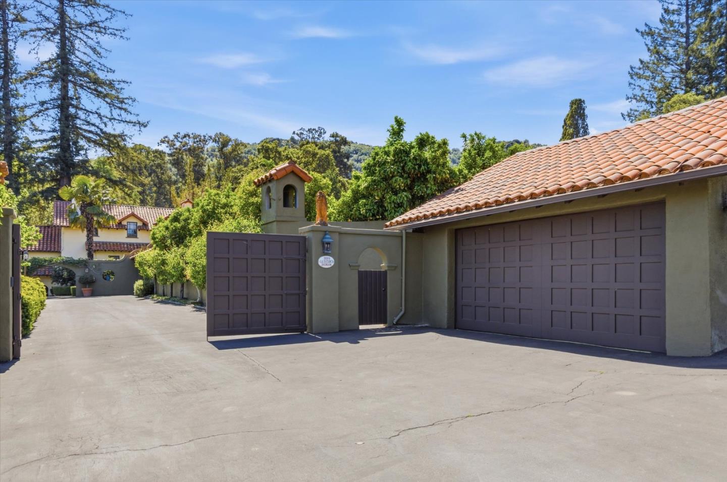 18000 Overlook Road