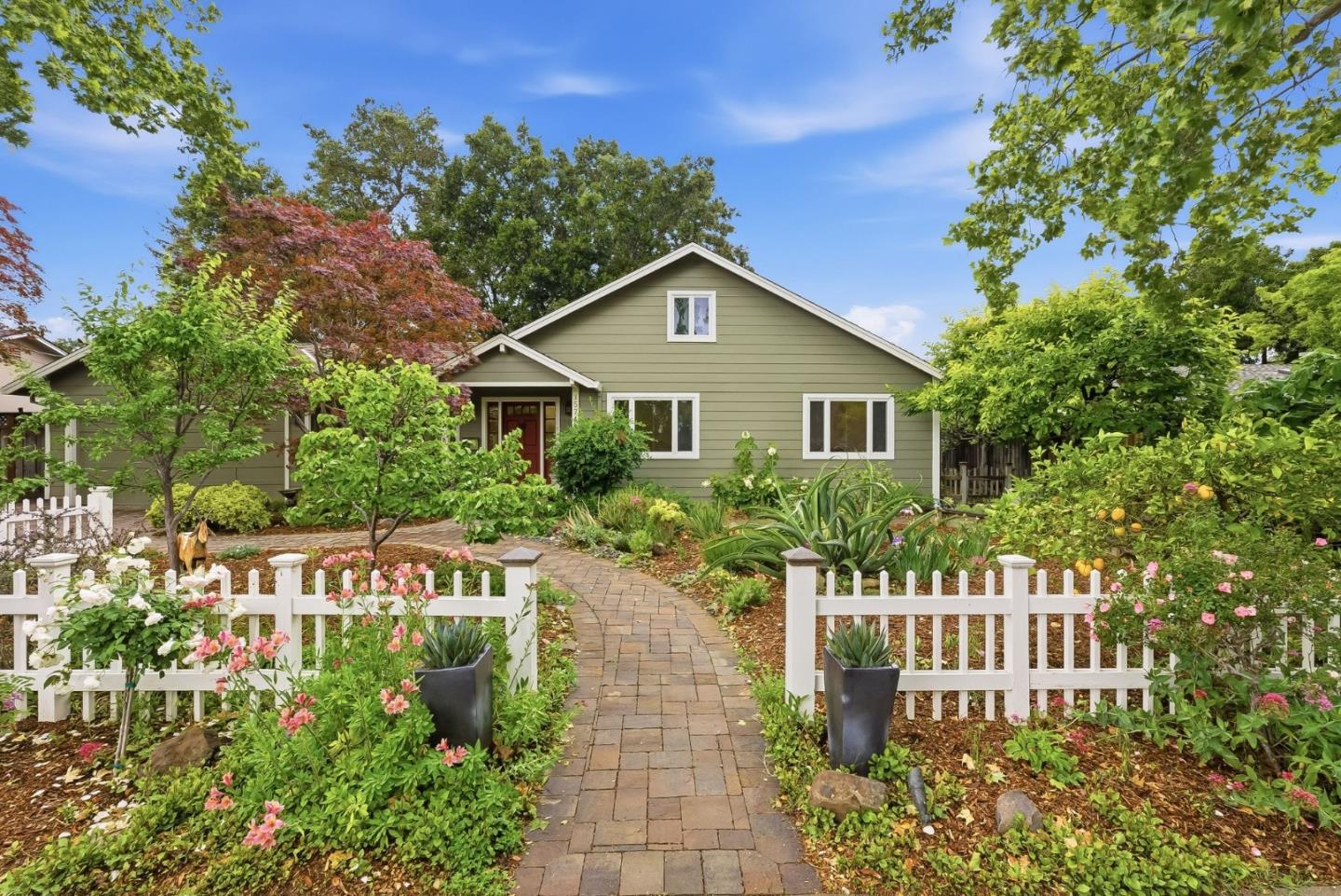 15741 Orange Blossom Lane